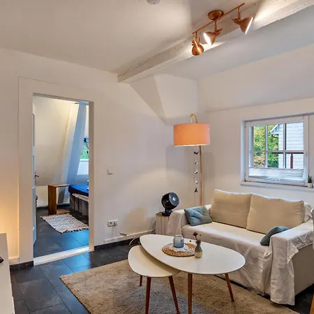 Suesse 2-zimmer Fachwerk-wohnung Apartamento *